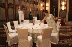 做到办事极致和百大哥店的方针无机连系起来；